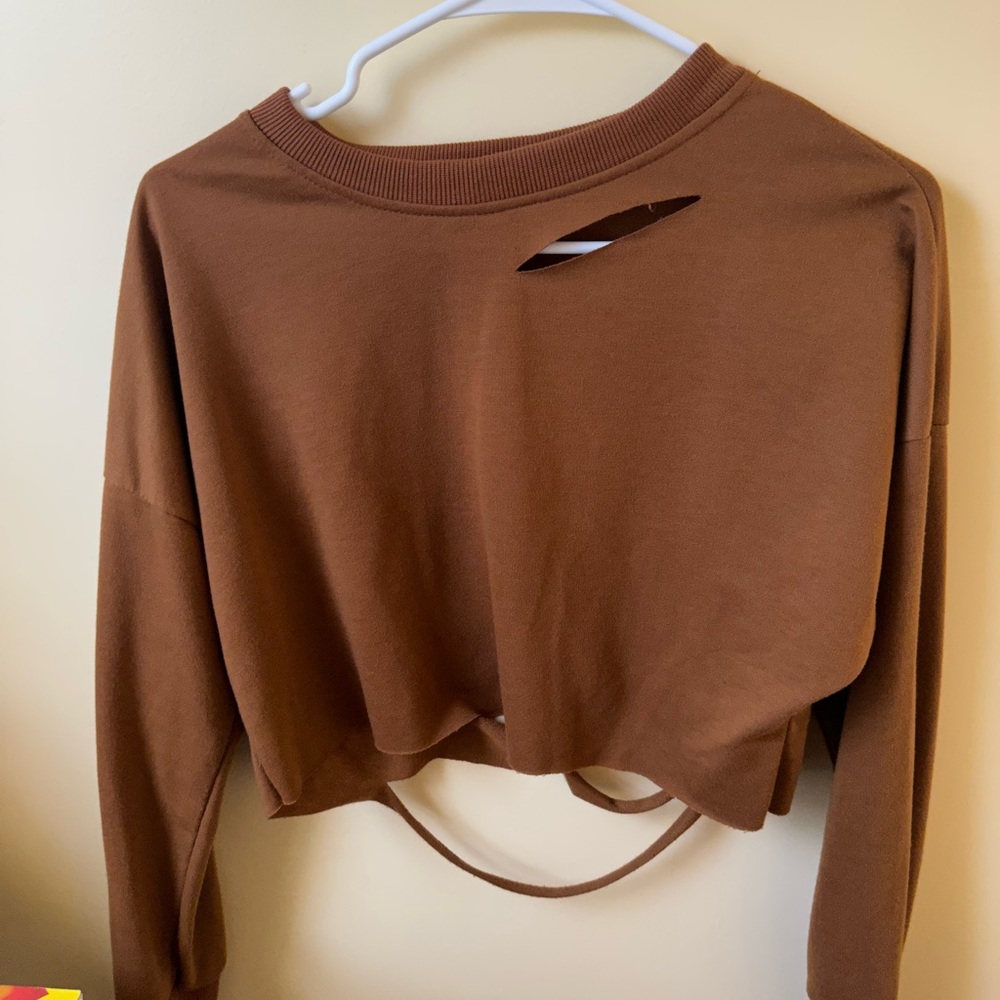 Brown cropped crew neck